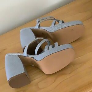 KATY PERRY Women's The Meadow Classic Strappy Platform Sandal Size 6
